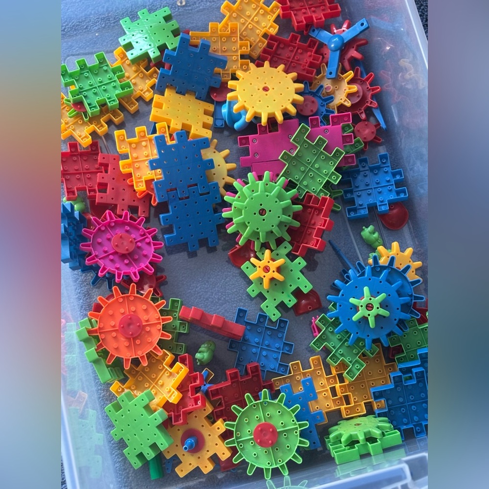 Fun kids toys gears manipulatives